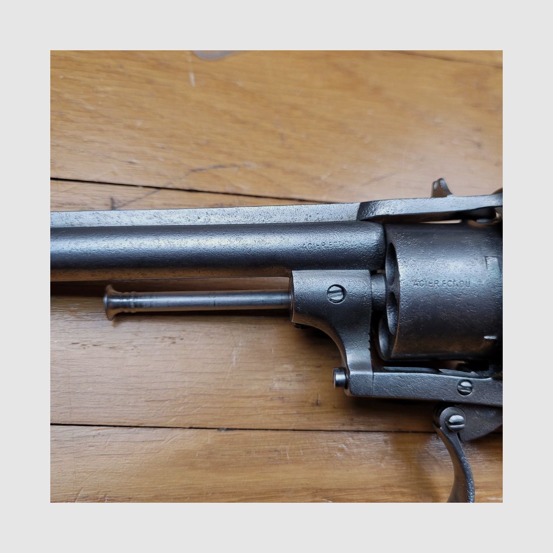 Curieuze pinfire revolver in kaliber 9mm – met gesloten frame – het grootste van de "zak" modellen – mooie ebbenhouten grepen – goede mechanica – zelfverdedigingswapen uit de Belle Époque – BE, afbeelding 11 van 16