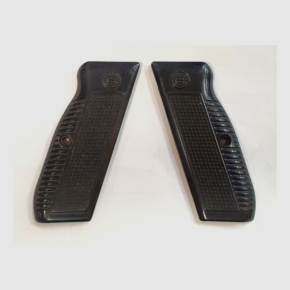 Ceska Zbrojovka Pistool CZ75 Kunststof Grippanelen Zwart