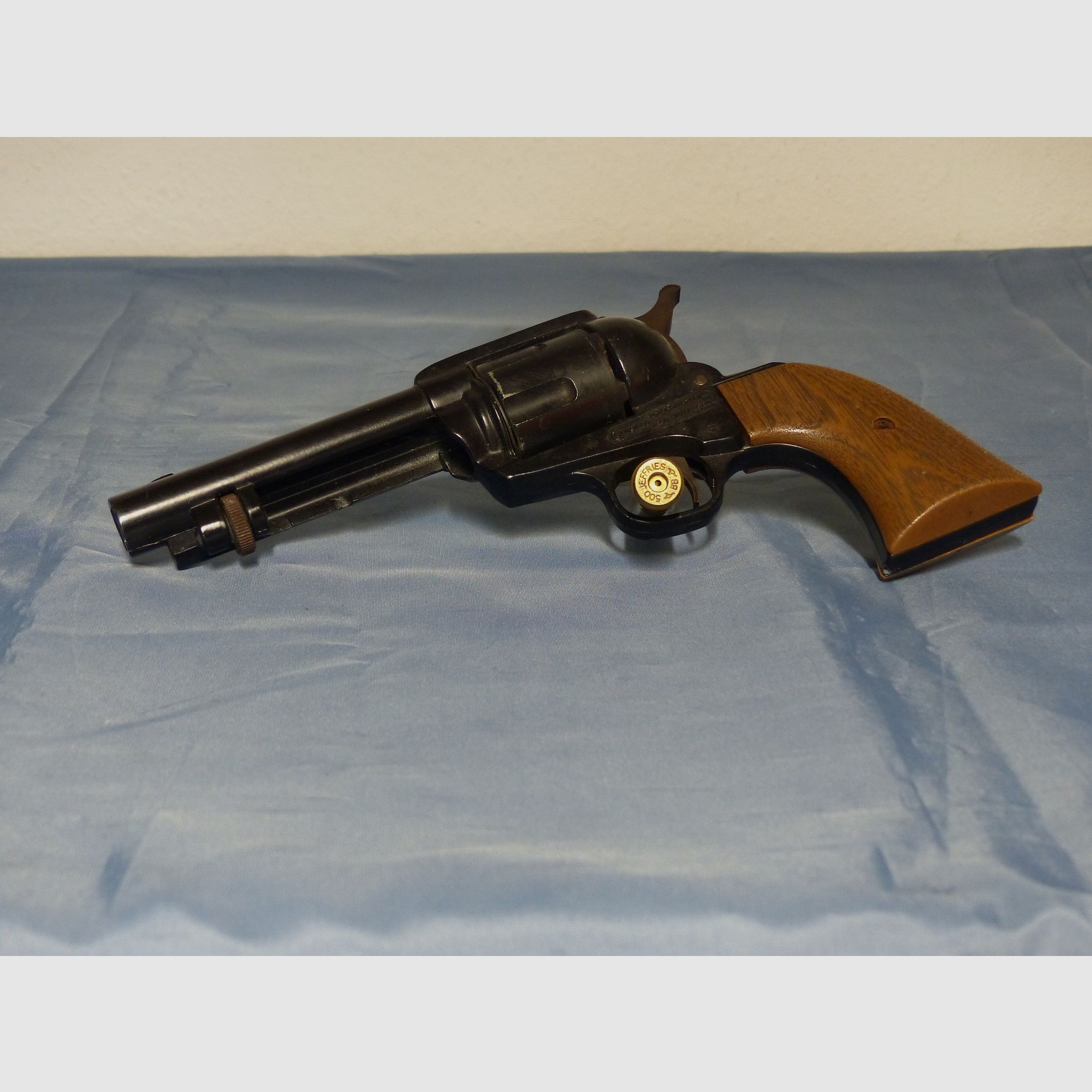 Revolver Crossman Peace Maker Mod. 44 Single Action Cal. 22 CO2 um 1975 vintage