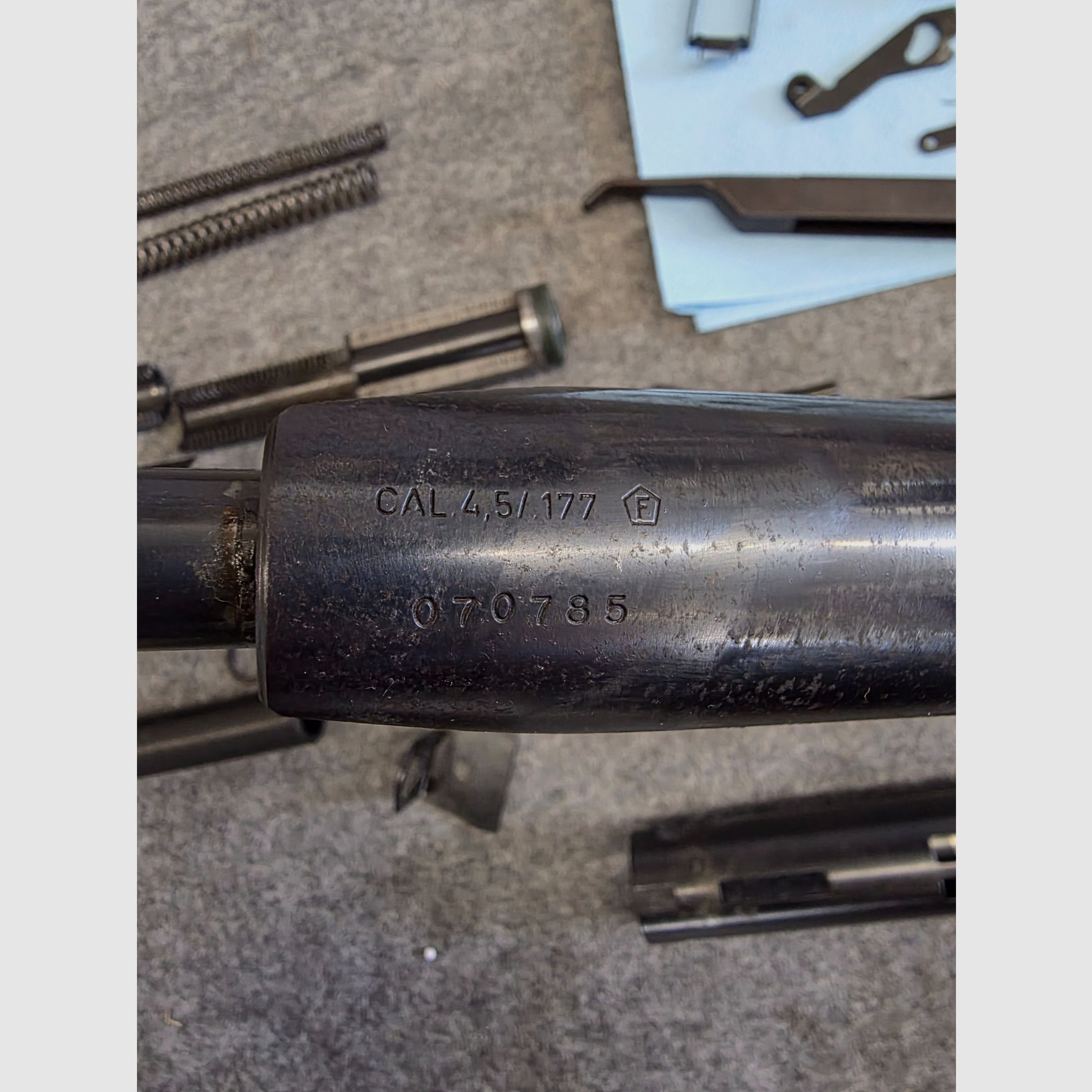 Konvolut Ersatzteile Luftgewehr Seitenspanner Diana Mod. 75 U T01 