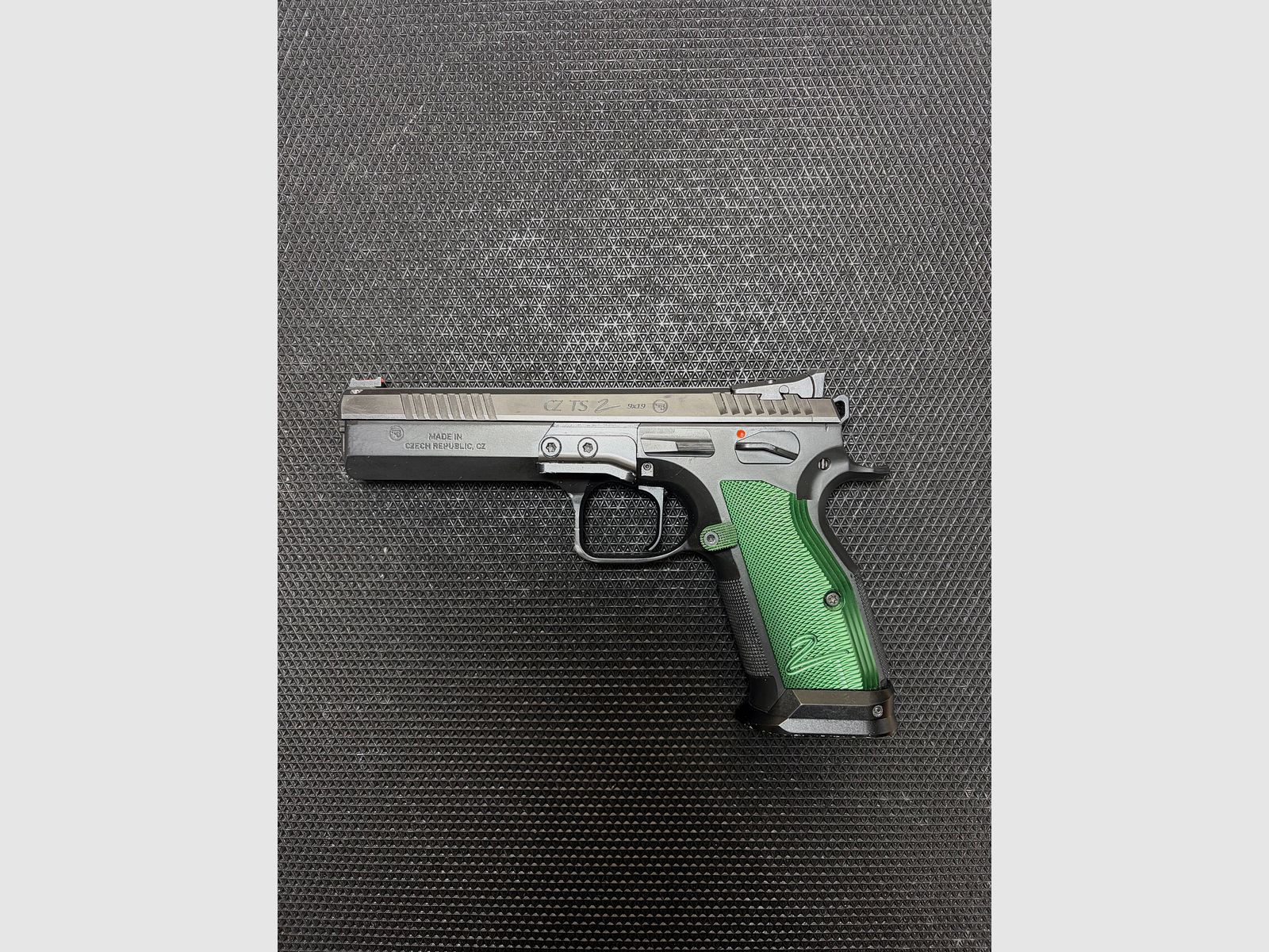 CZ 75 Tactical Sports II — Racing Green — Very good condition — 4 magazines + bag & spring set