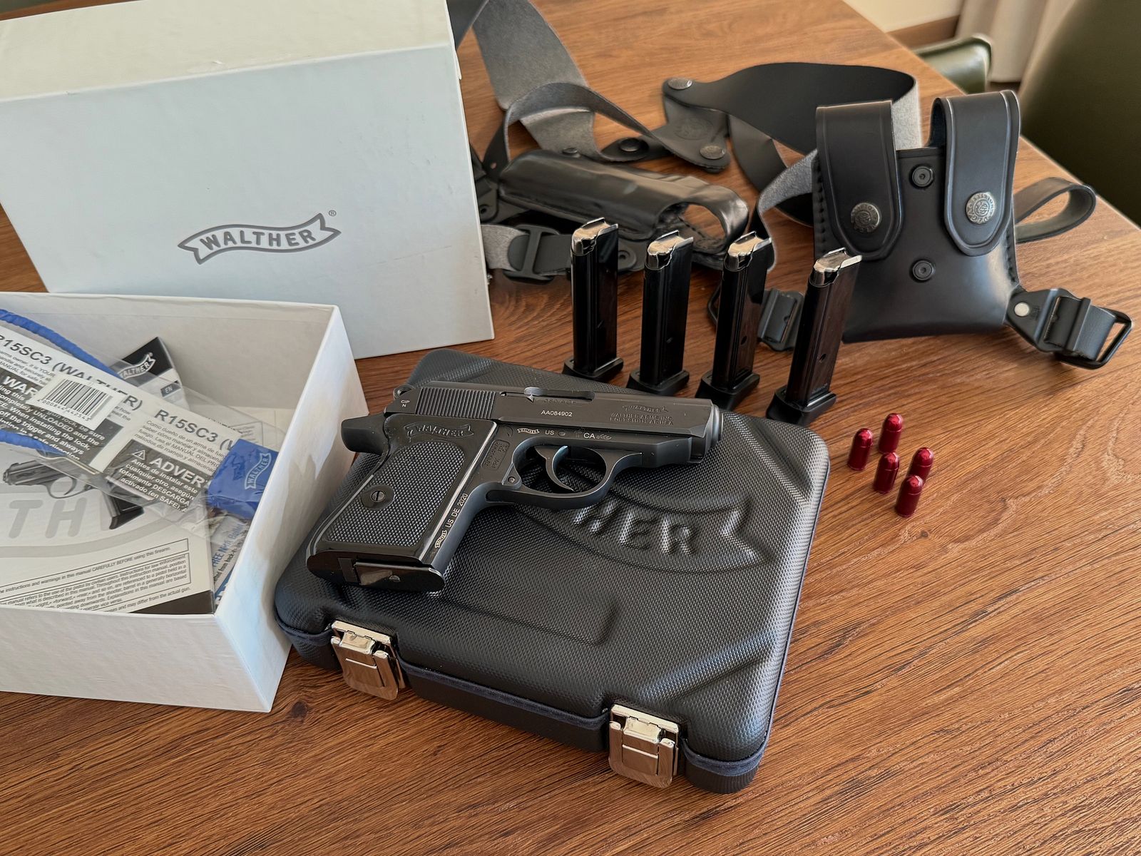 Walther PPK .380ACP / Browning 9mm krótkie z akcesoriami, zdjęcie 2 z 3