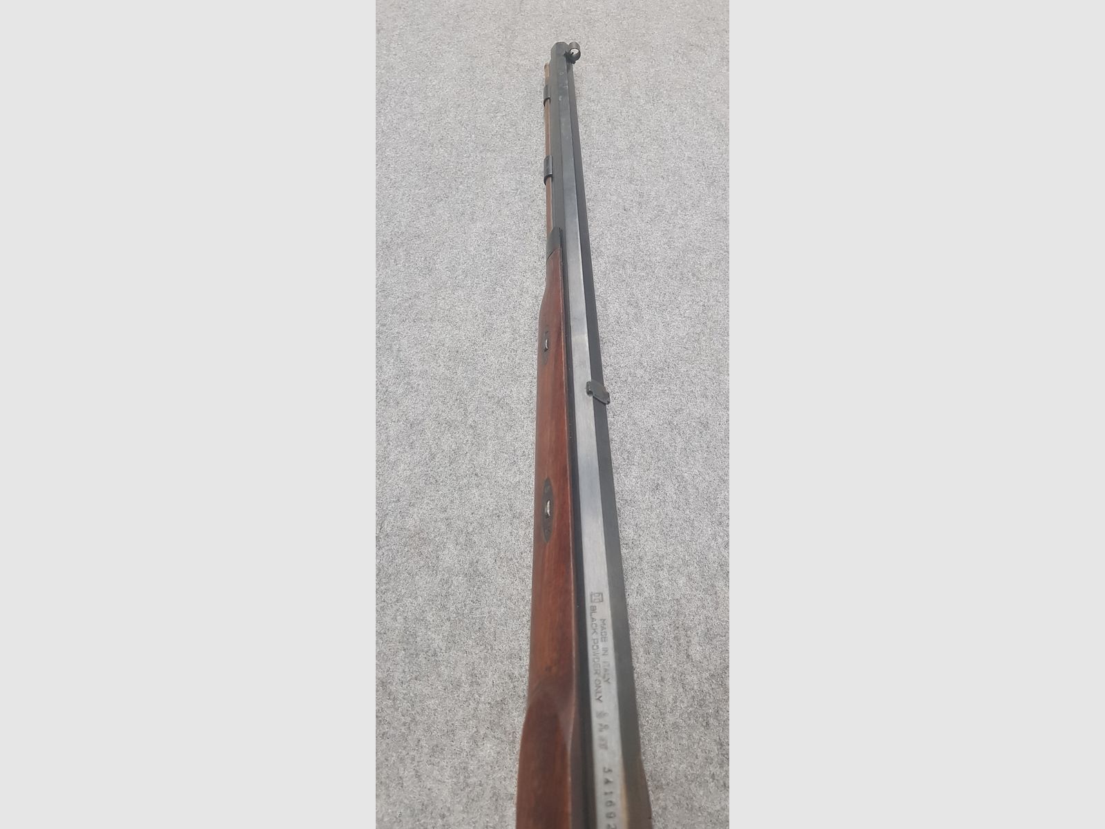 Vorderlader Great Plains Hawken Perkussions Rifle im Kaliber .45 Gewehr mit Diopter