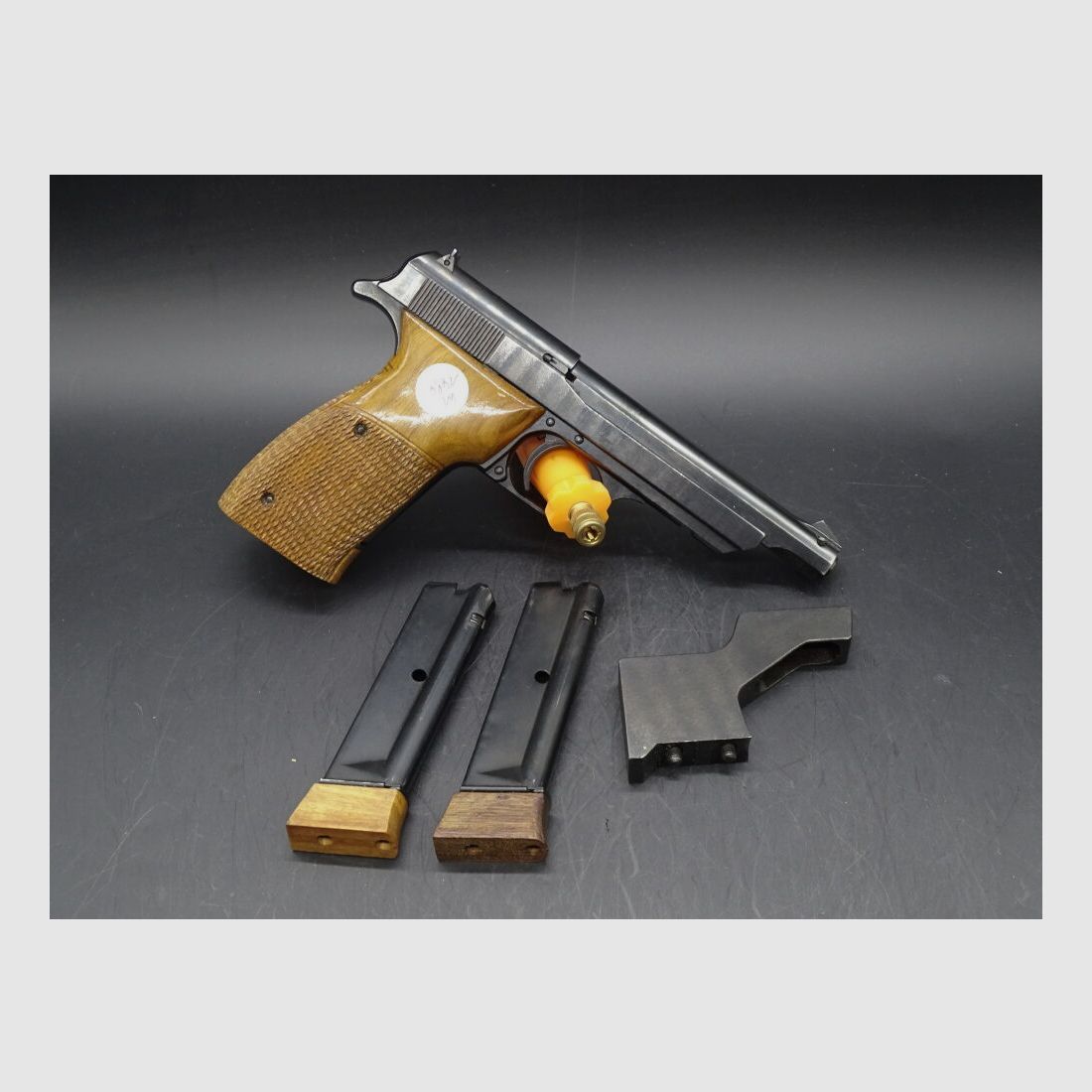 Norinco Olympia TT Kaliber .22lr 2x Reservemagazine & Laufgewicht Olympia TT