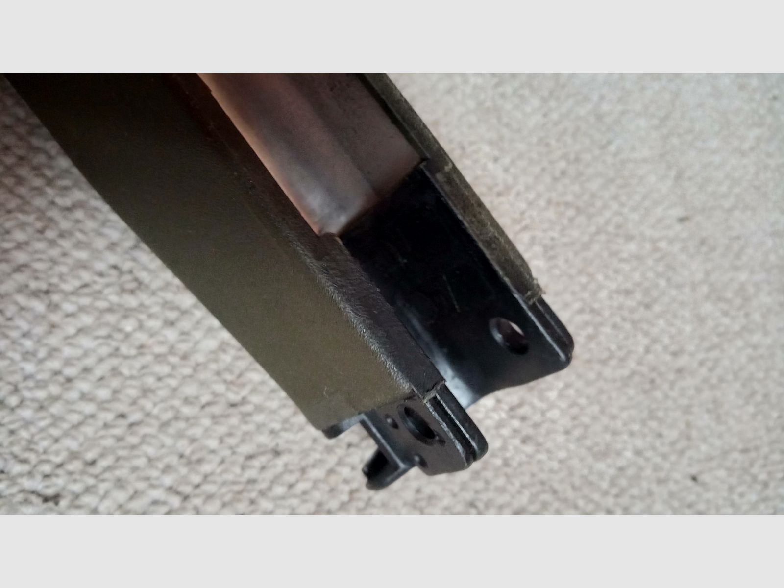Originale Griff e protezione per trapezio per bipiede, entrambi i pezzi nello stesso verde NATO per H&K G3A4 / verde OD, maniglia larga + impugnatura G3 protezione per le mani