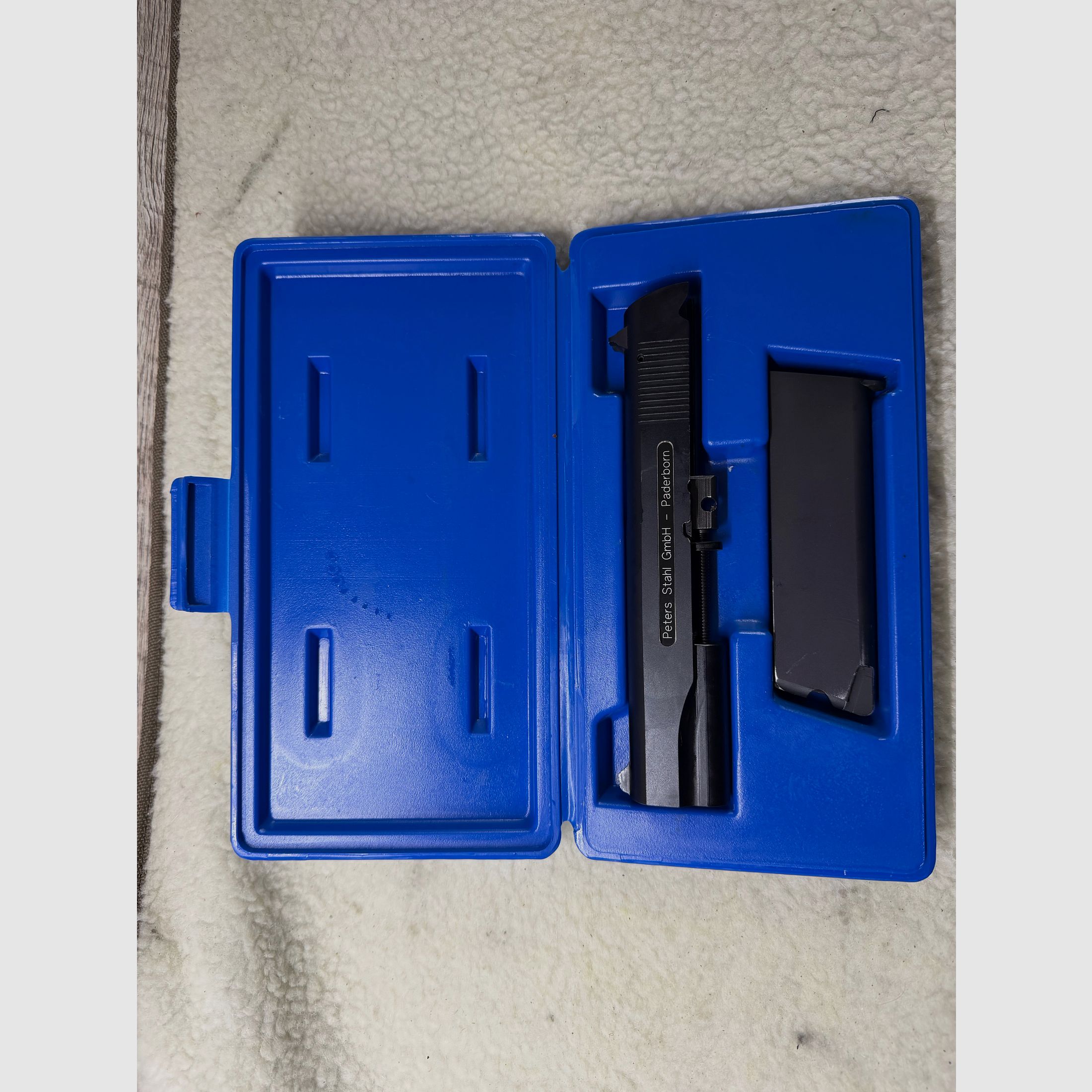 Norinco 1911 A1 .45 ACP w tym system wymiany Peters Stahl .22lr