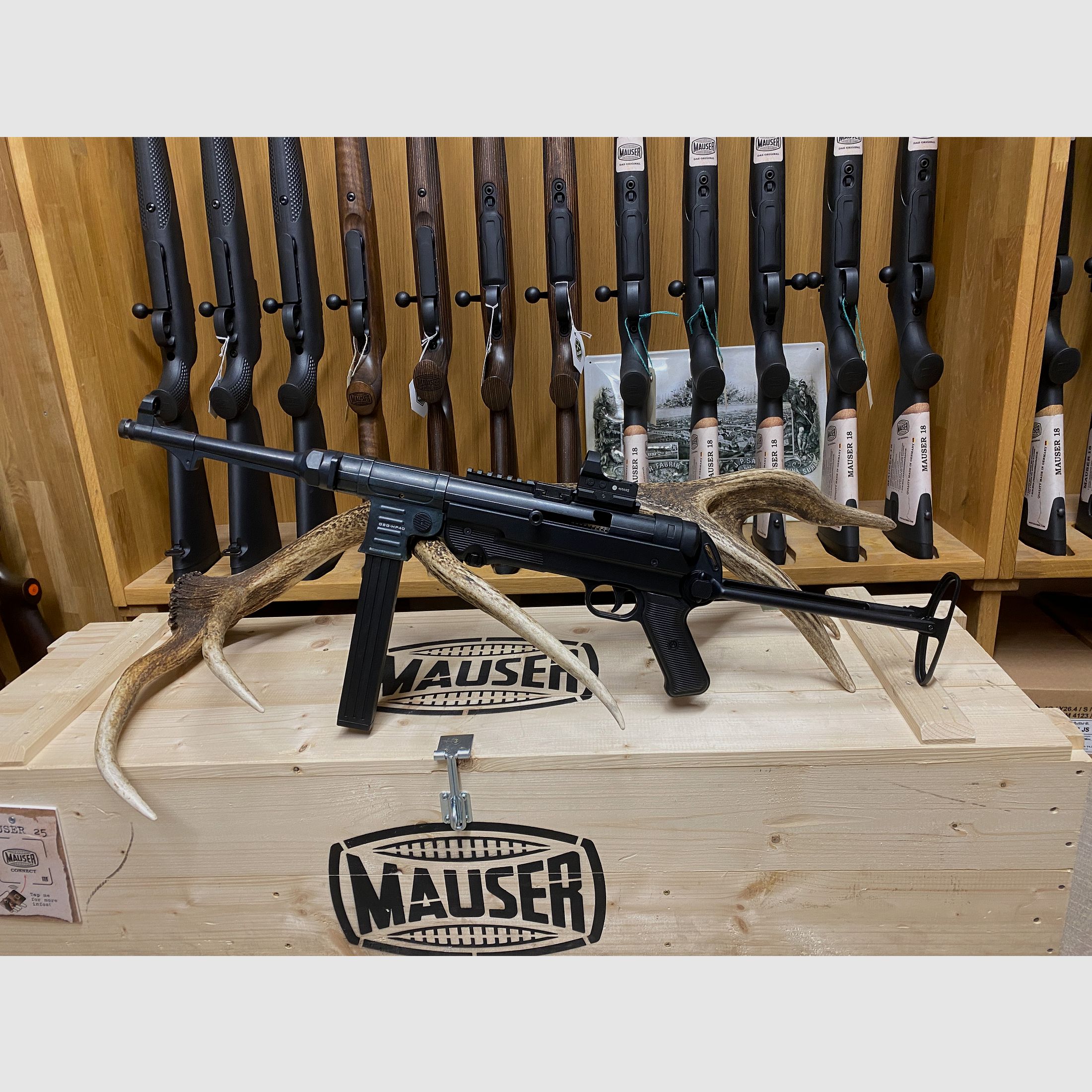 German Sport Guns MP40, mit Hawke Vantage 1x34