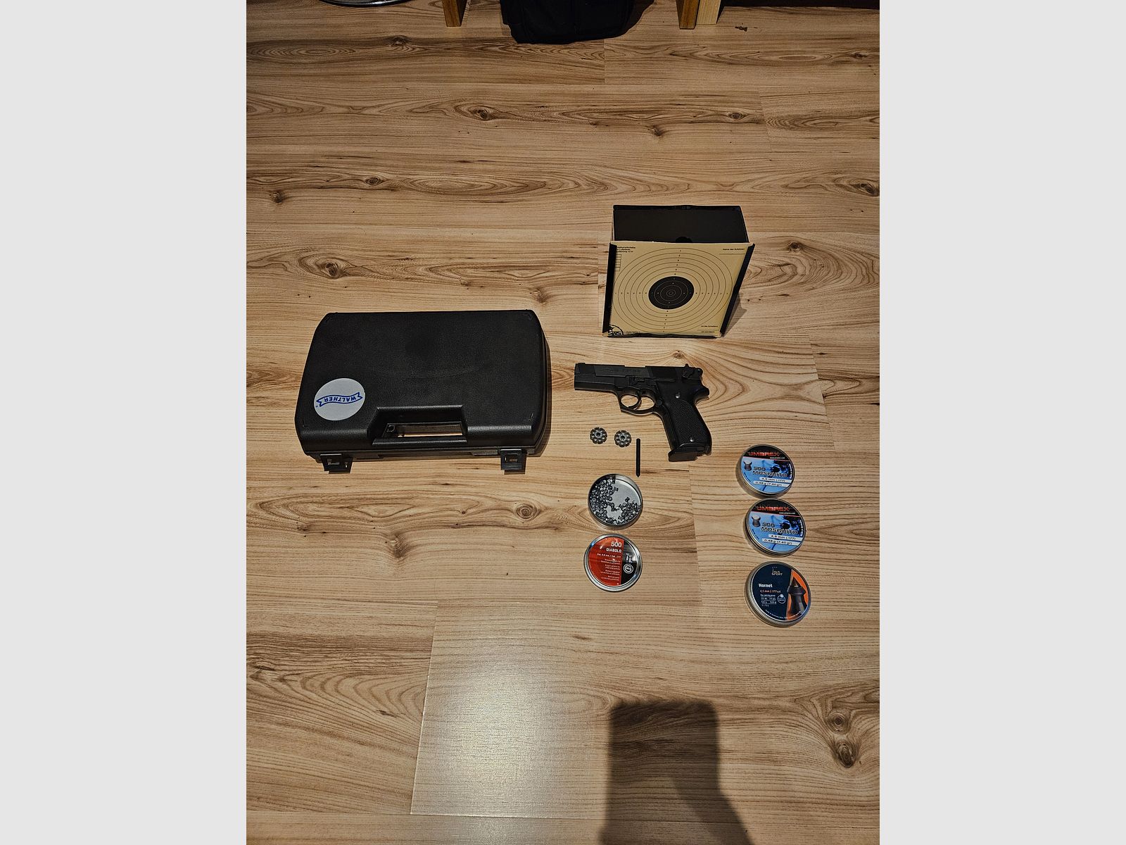 Walther CP 88 + munición + cápsulas de CO2 + caja de captura de balas + 2x cargadores