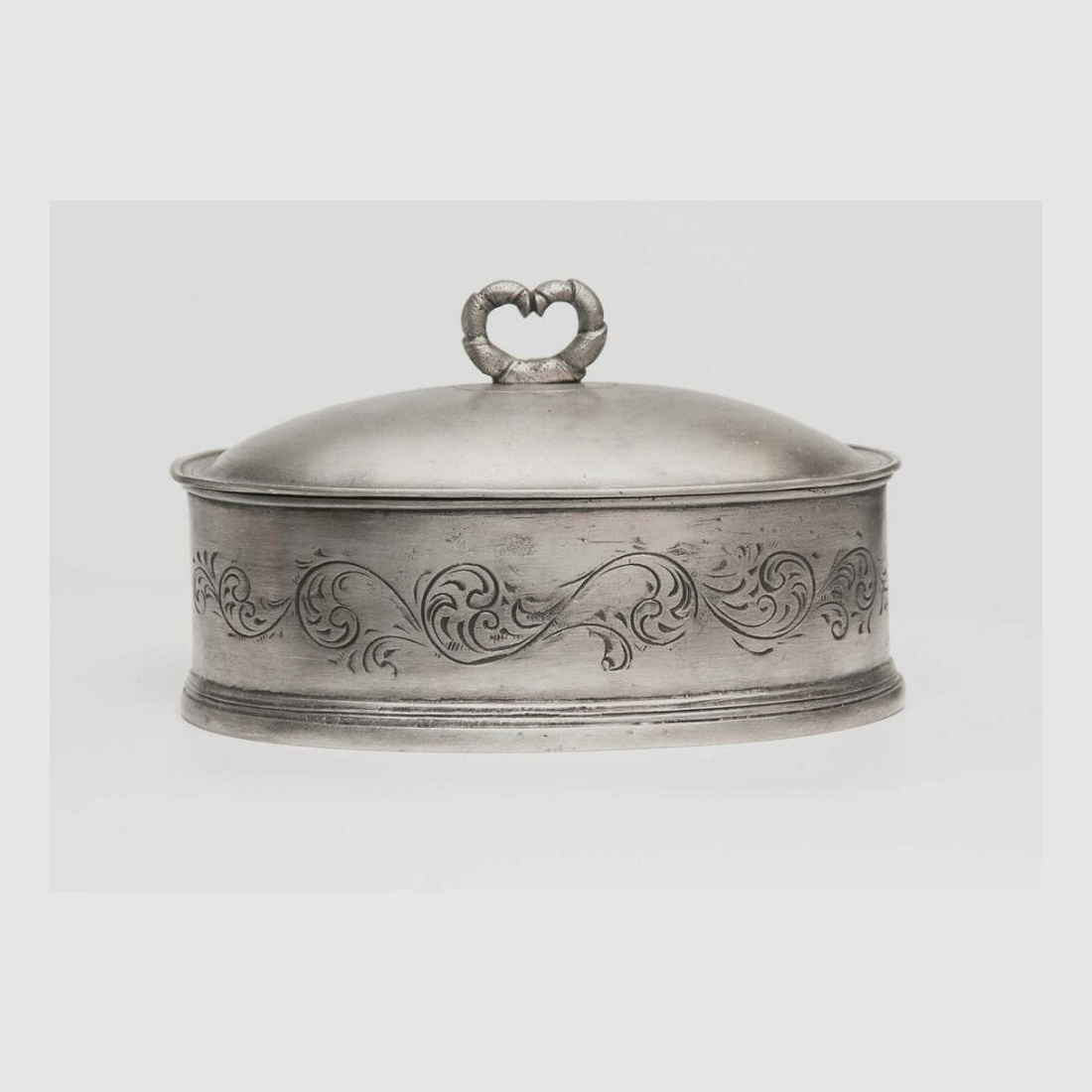 antike Zinndose Jagdschmuck Deko