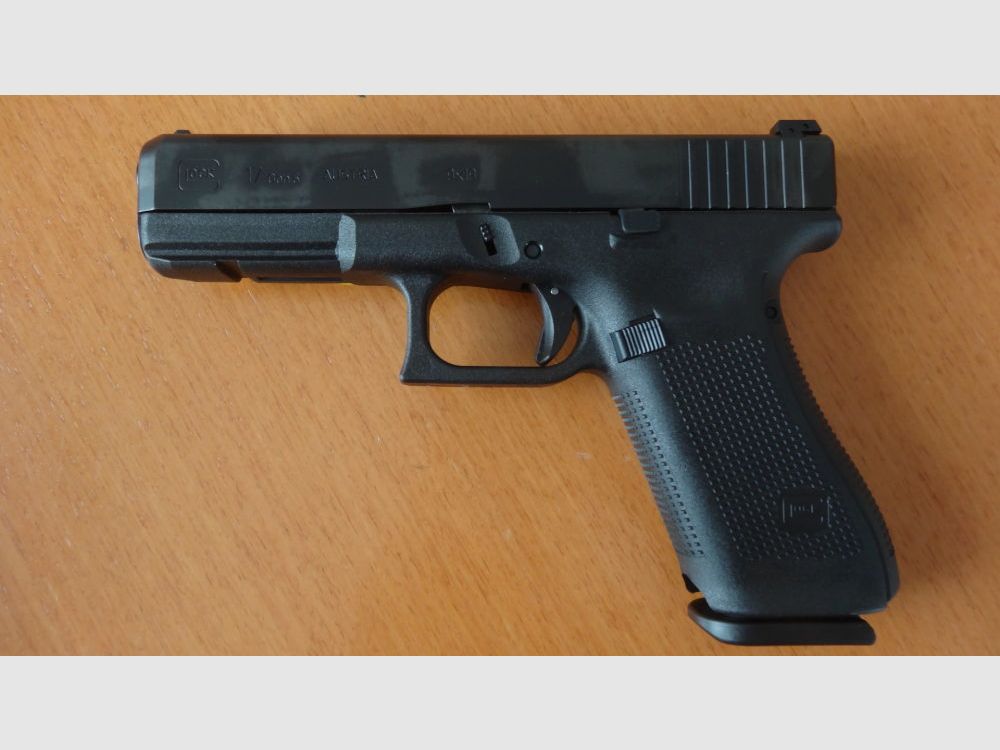 Glock Brandneu: Glock 17 Generation 5 - Cal. 9x19 mm