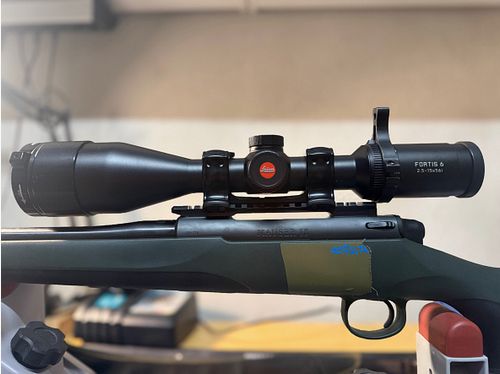 Leica Fortis 6 2.5-15x56i