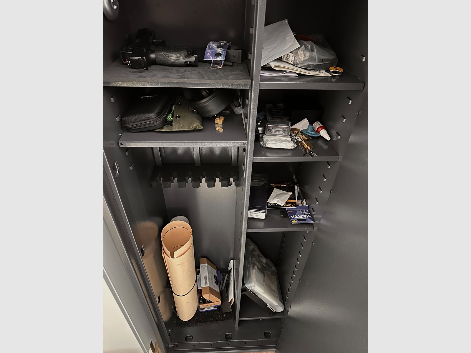 Armadio per armi di classe 1 e cassaforte per chiavi di classe 1