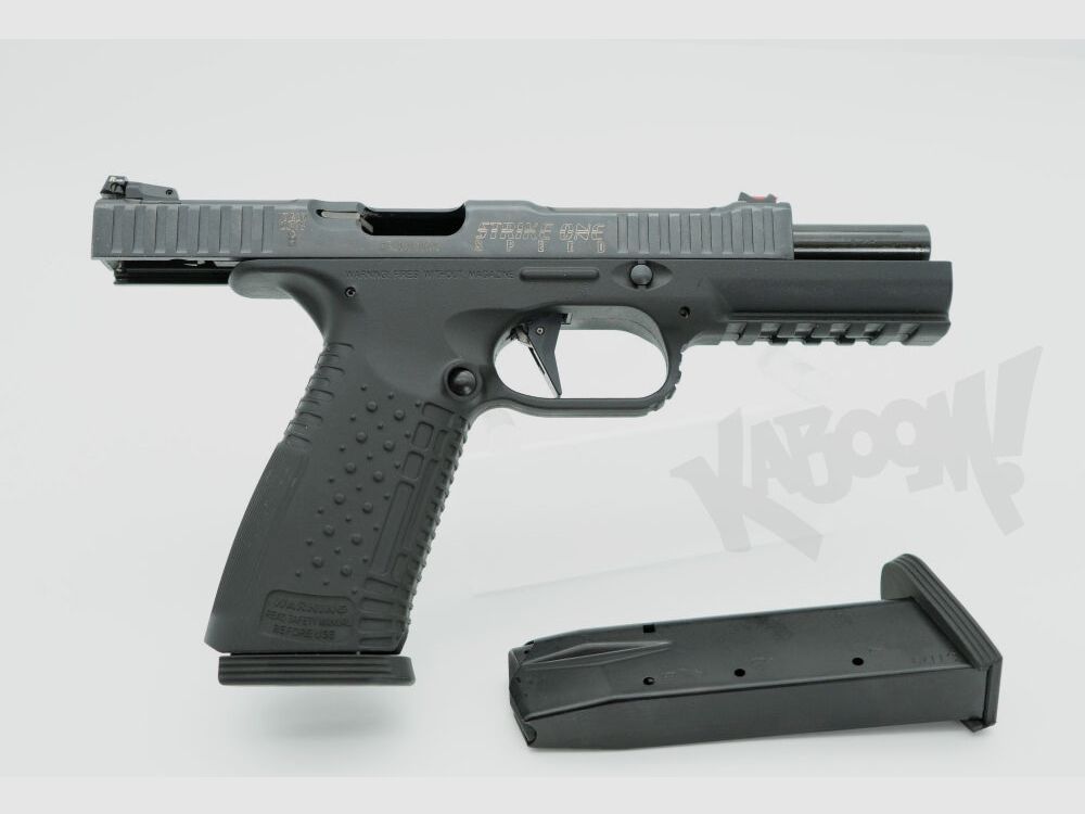 Arsenal Firearms with 5 magazines! Strike One