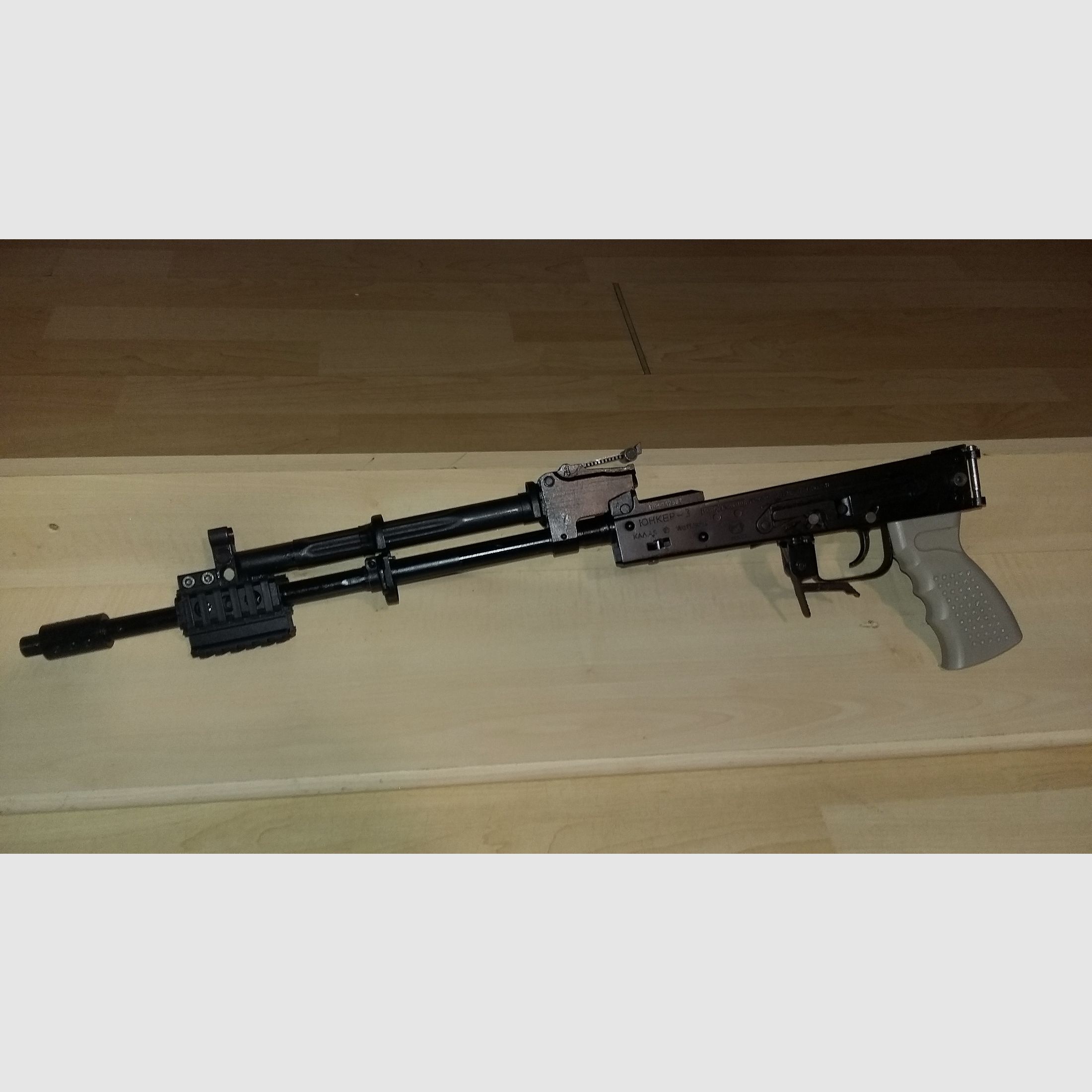 Izhmash Yunker 3 Co2 Luftgewehr 4,5mm BB AK74, AK47, Kalaschnikow, Saiga, Russisch, Preis verhandelbar!