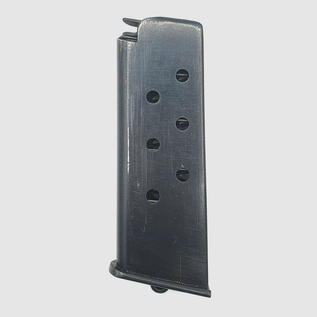Tokarev TT30/TT33 , 8 Schuss mit Fangriemenöse
