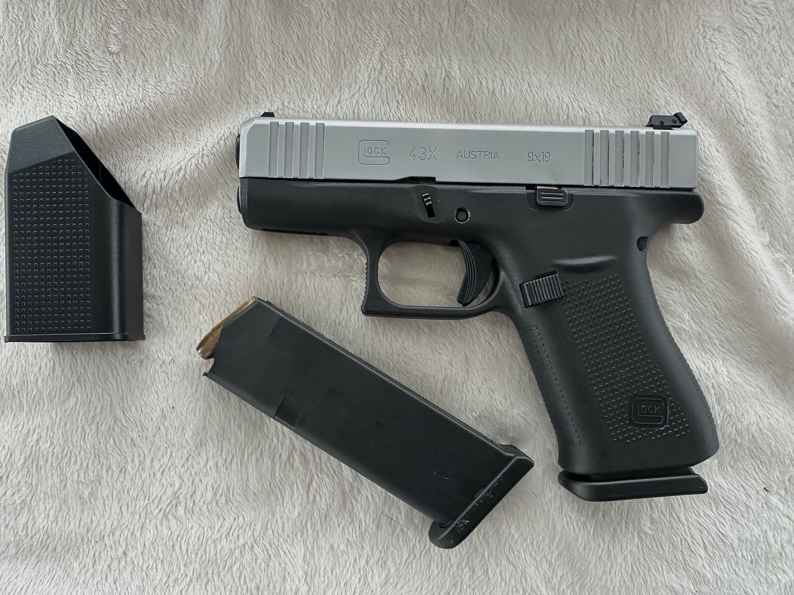 Glock 43X Silver Slide - Silber in 9mm - NEUWERTIG