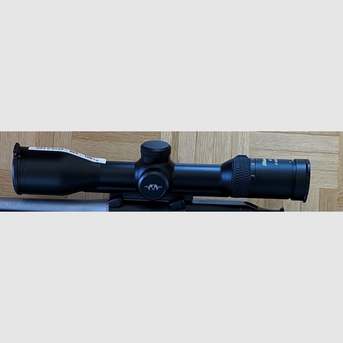 Blaser B2 2-12x50 con montaje en silla Blaser