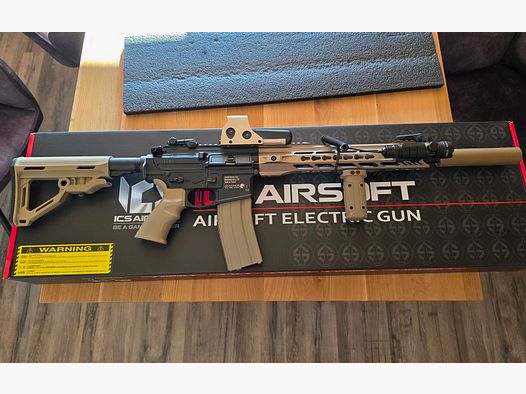M4 Styl CXP MARS CARBINE SAEG W jak najlepszym stanie!