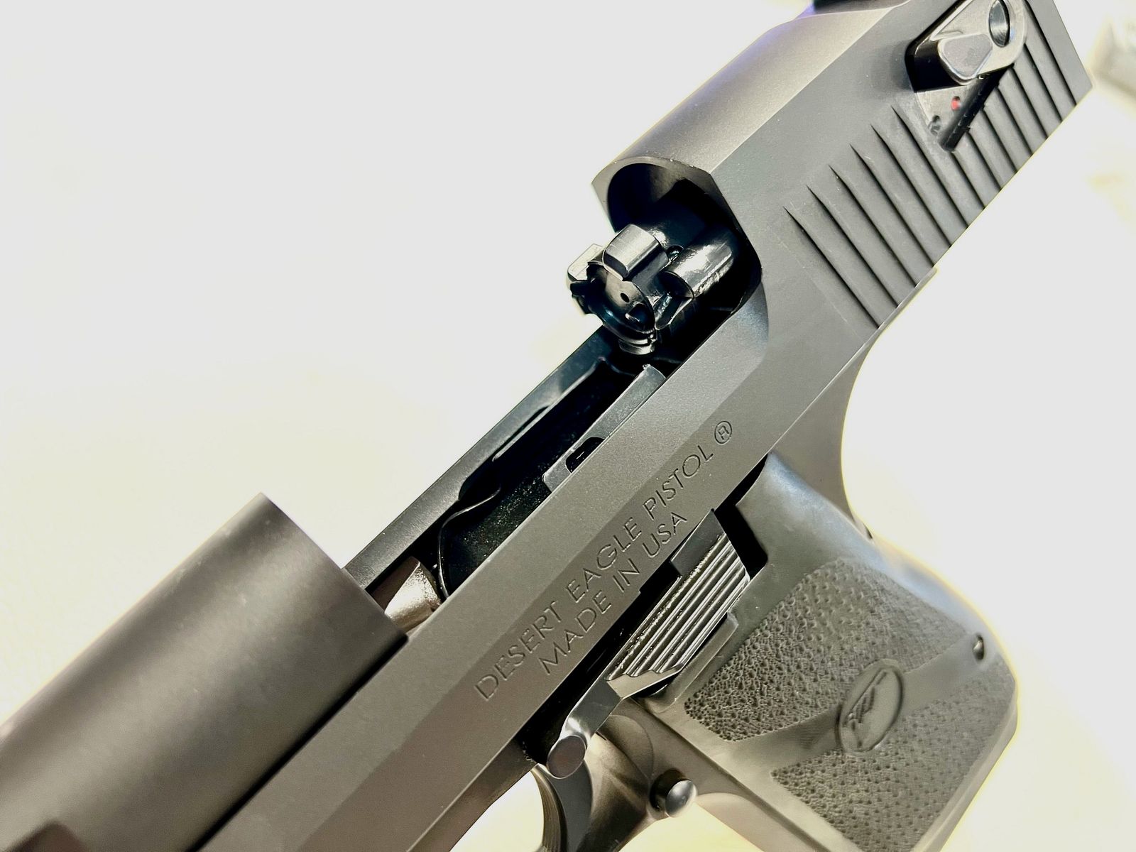 MAGNUM RESEARCH DESERT EAGLE – 50 A.E., immagine 2 di 7