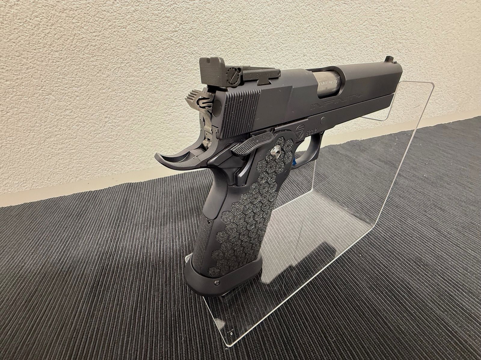 Strayer-Voigt Infinity Kaliber .40SuW incl. Wechsellauf 9mmLuger IPSC