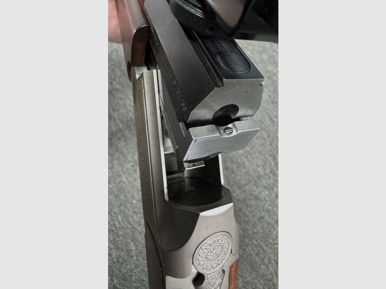Blaser Bergstutzen B750/88 .30-06 & .222Rem inkl. S&B 3-12x50