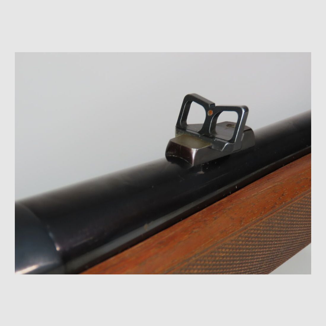 Browning BAR incl. Drückjagdoptik auf Schwenkmontage