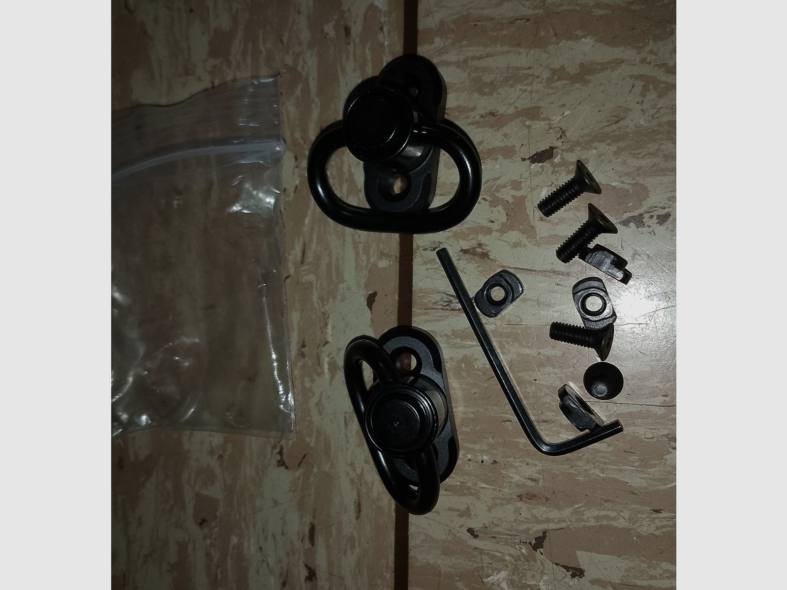 Gurthalter Halterung Picatinny 20mm Riemen Befestigung Metall Adapter schwarz neu