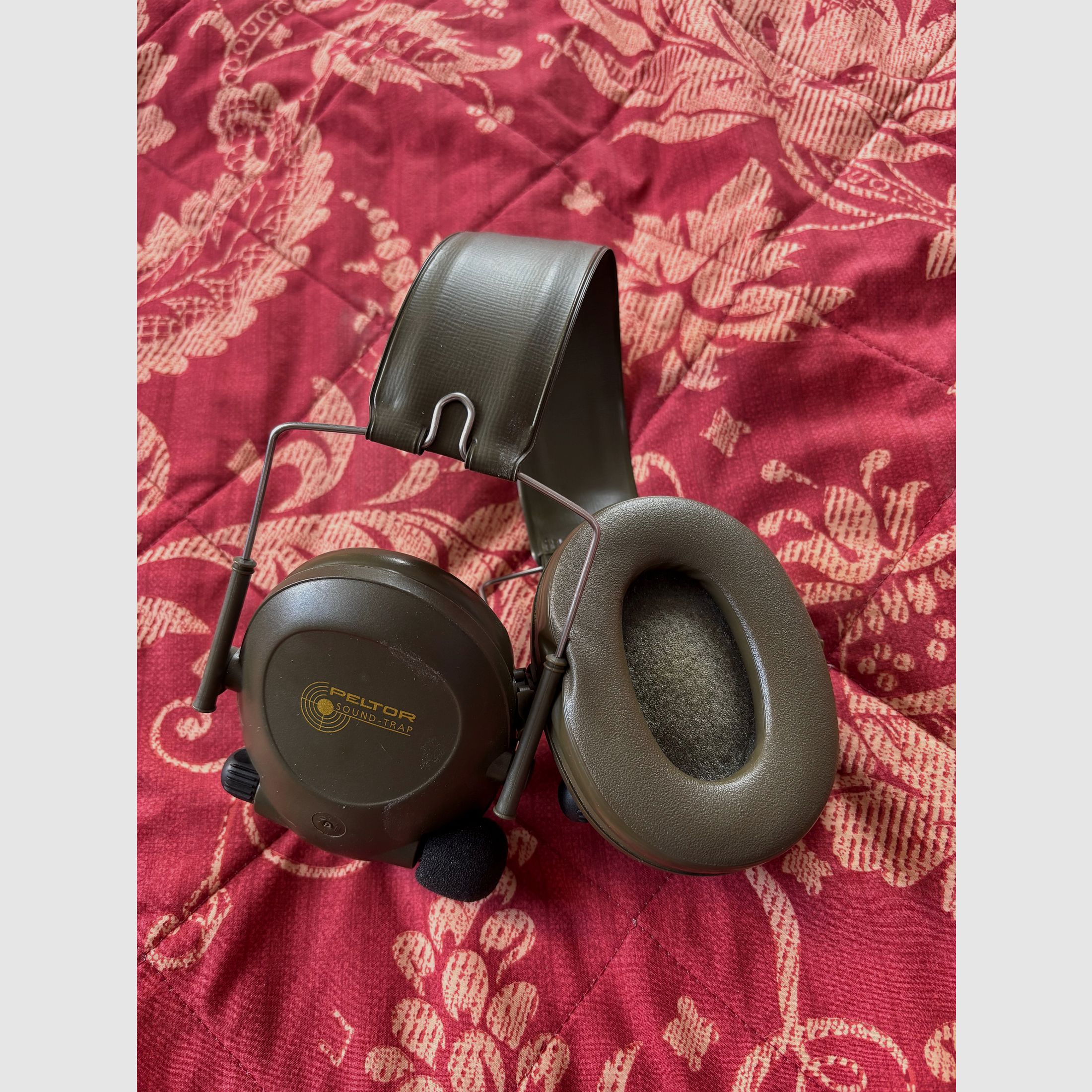 Electronic hearing protection PELTOR Sound Trap