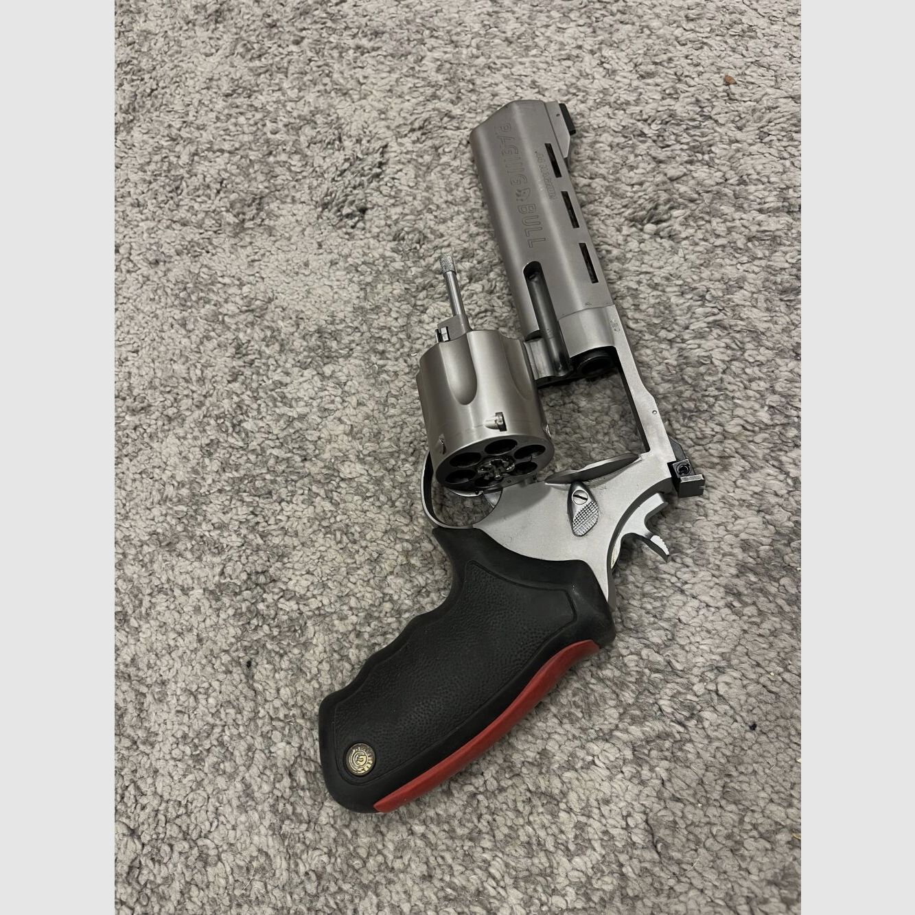 Taurus Raging Bull