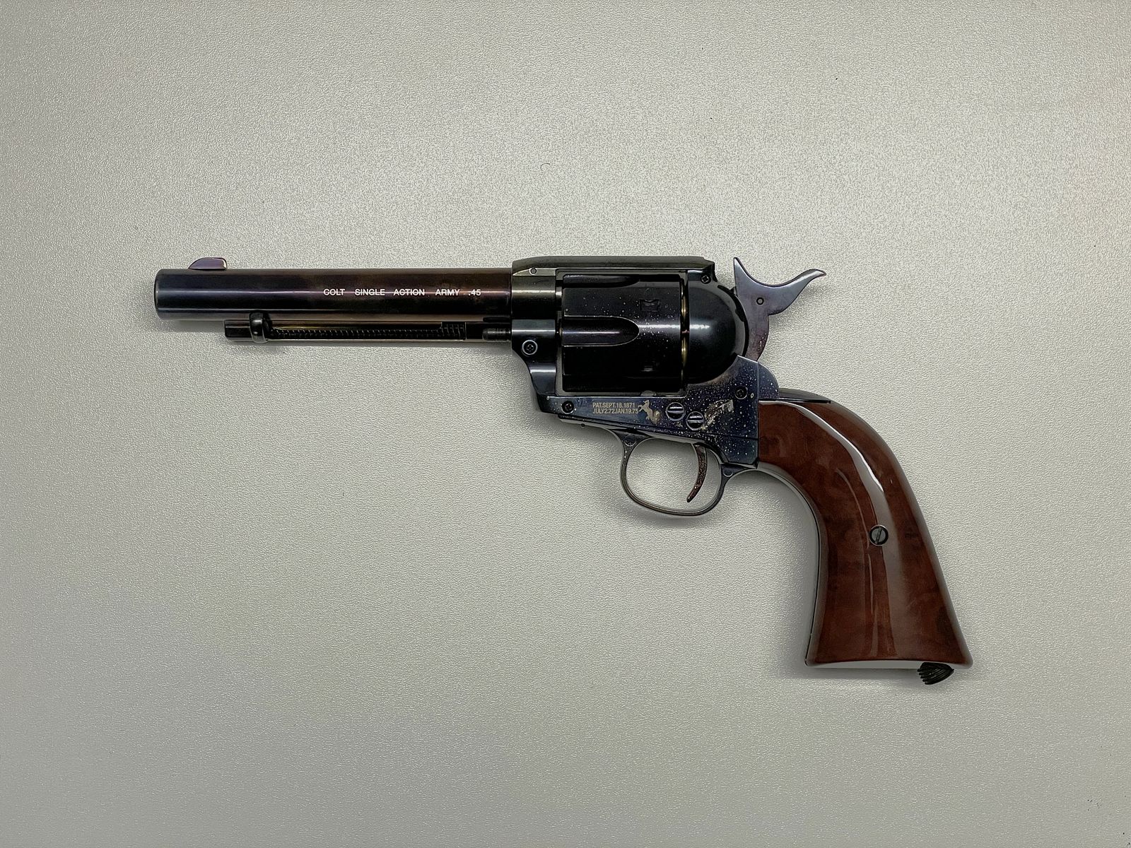 Colt Single Action Army® 45 Co2-Revolver Kaliber 4,5 mm BB (P18) brüniert