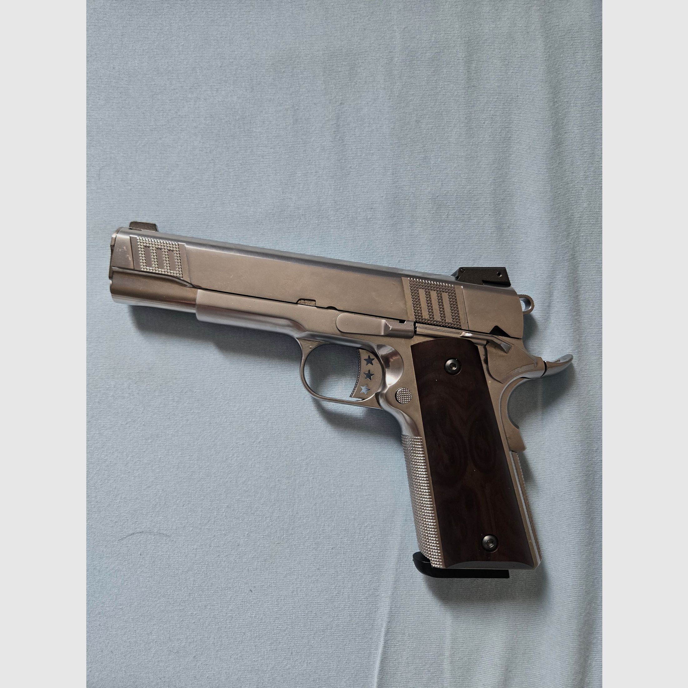 Airsoft AW Custom NE3001 M1911 GBB 6mm BBs