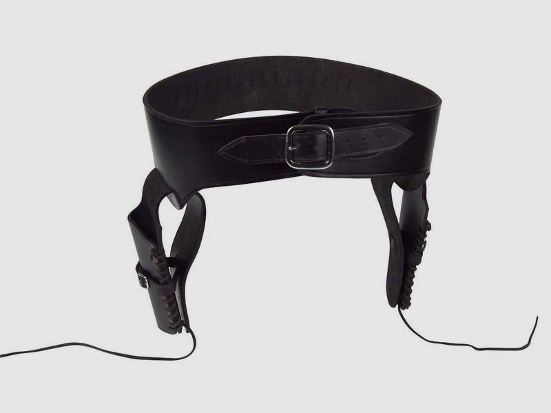 Holster belt for two revolvers made of saddle leather