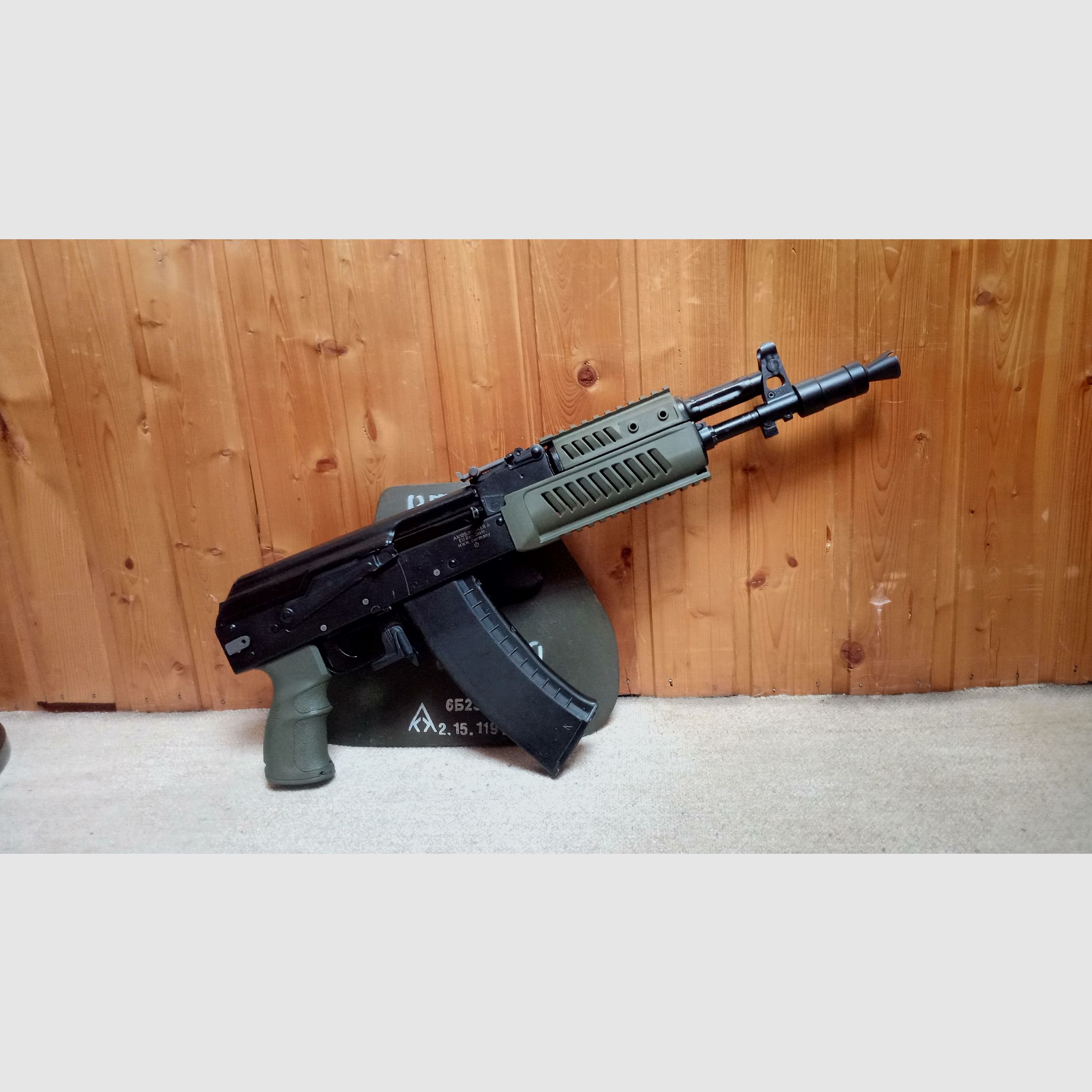 FAB Defense impugnatura e impugnatura della pistola OD-Verde per AK74 / AKM / AK-100