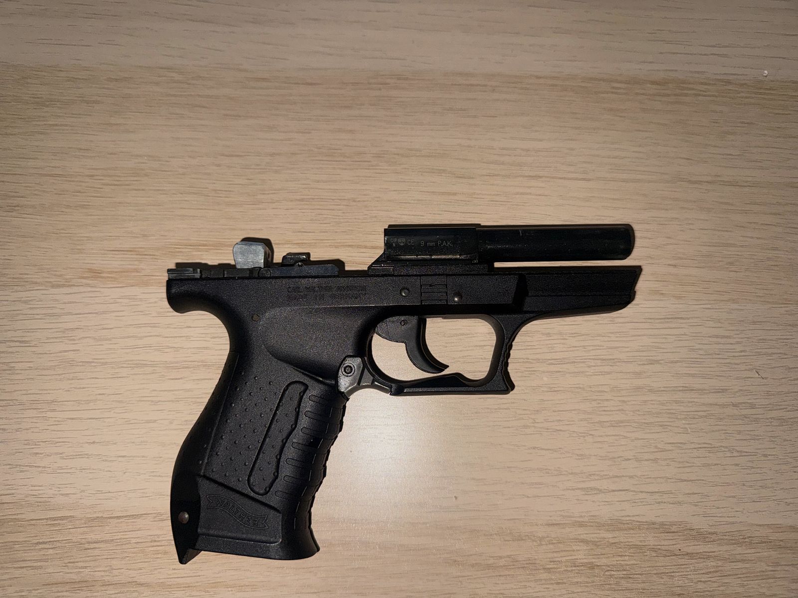 Walther P99 blank 9 mm P.A.K. – níquel – incl. 3 magazines