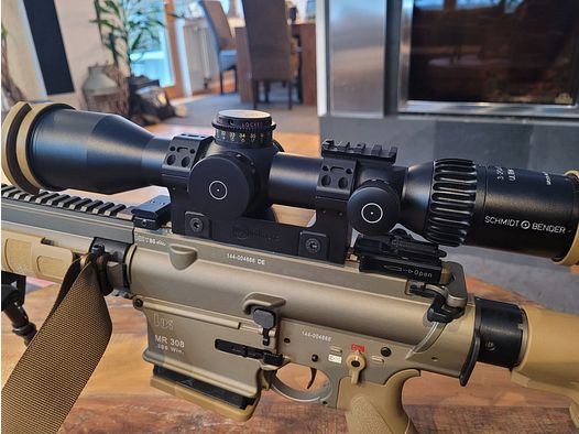 H&K zelfladende geweer Mod. MR308A3 (RAL8000) 20 met accessoires G28 10 schots magazijn en Schmidt & Bender 3-20x50 PMII Ultra Short & diverse accessoires