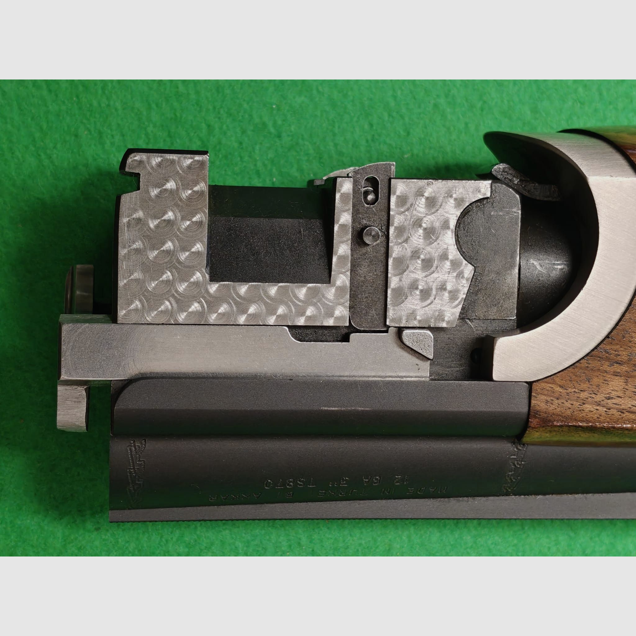 Akkar Silah BDF Churchill206E 12/76