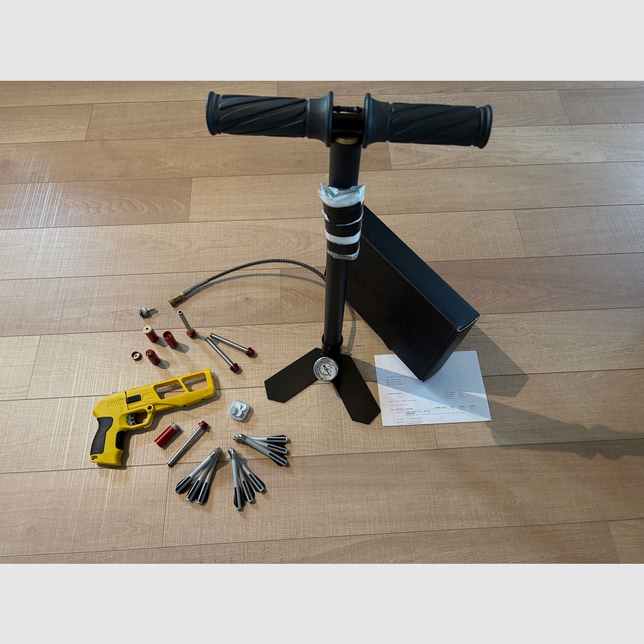 Scuba Ringer harpoon with accessories