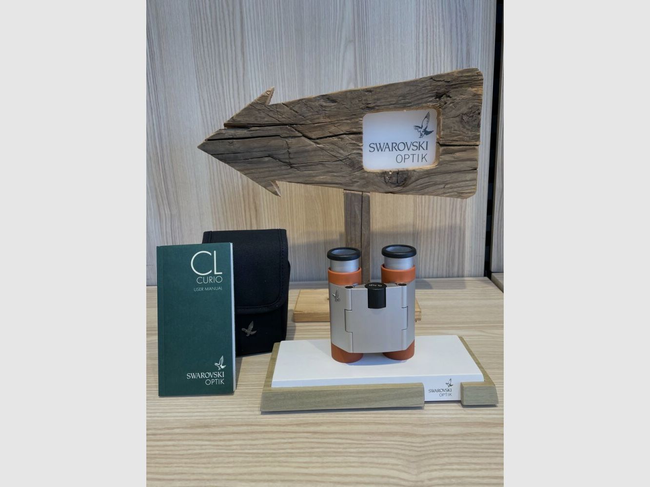 SWAROVSKI OPTIK CL CURIO 7x21