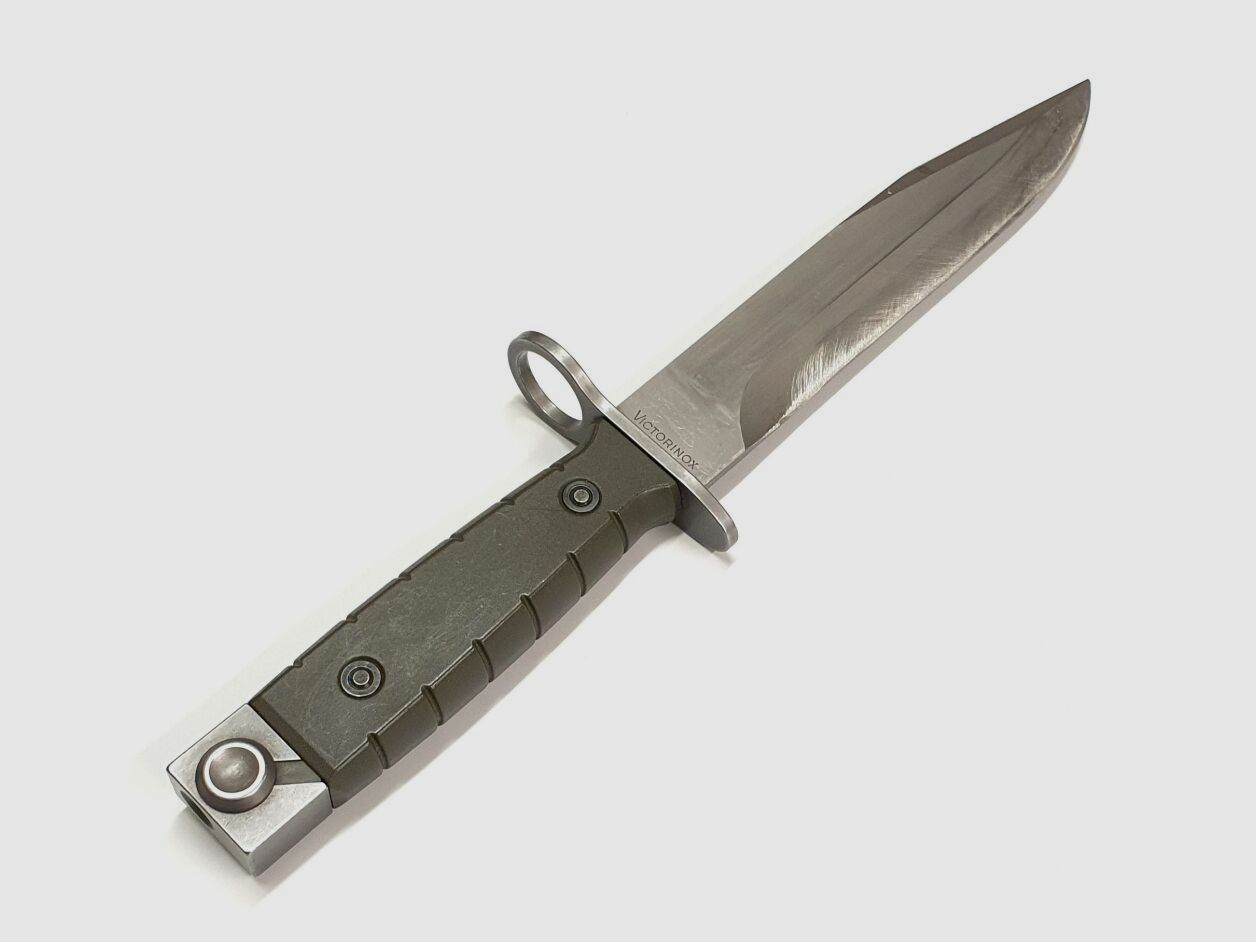 Schweizer Ordonanz Bajonett, SIG PE90/Stgw 90 mit Koppelschuh