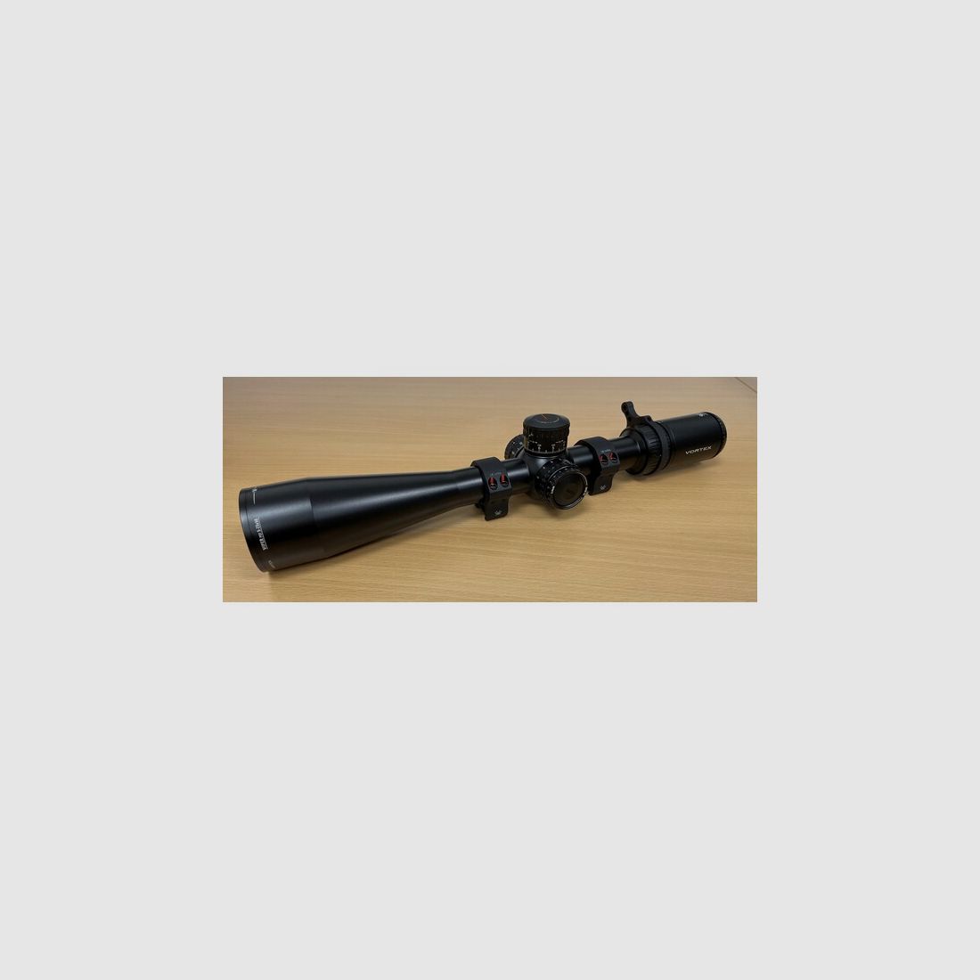 VORTEX Viper PST Gen2 5-25x50 MRAD FFP im Set !!