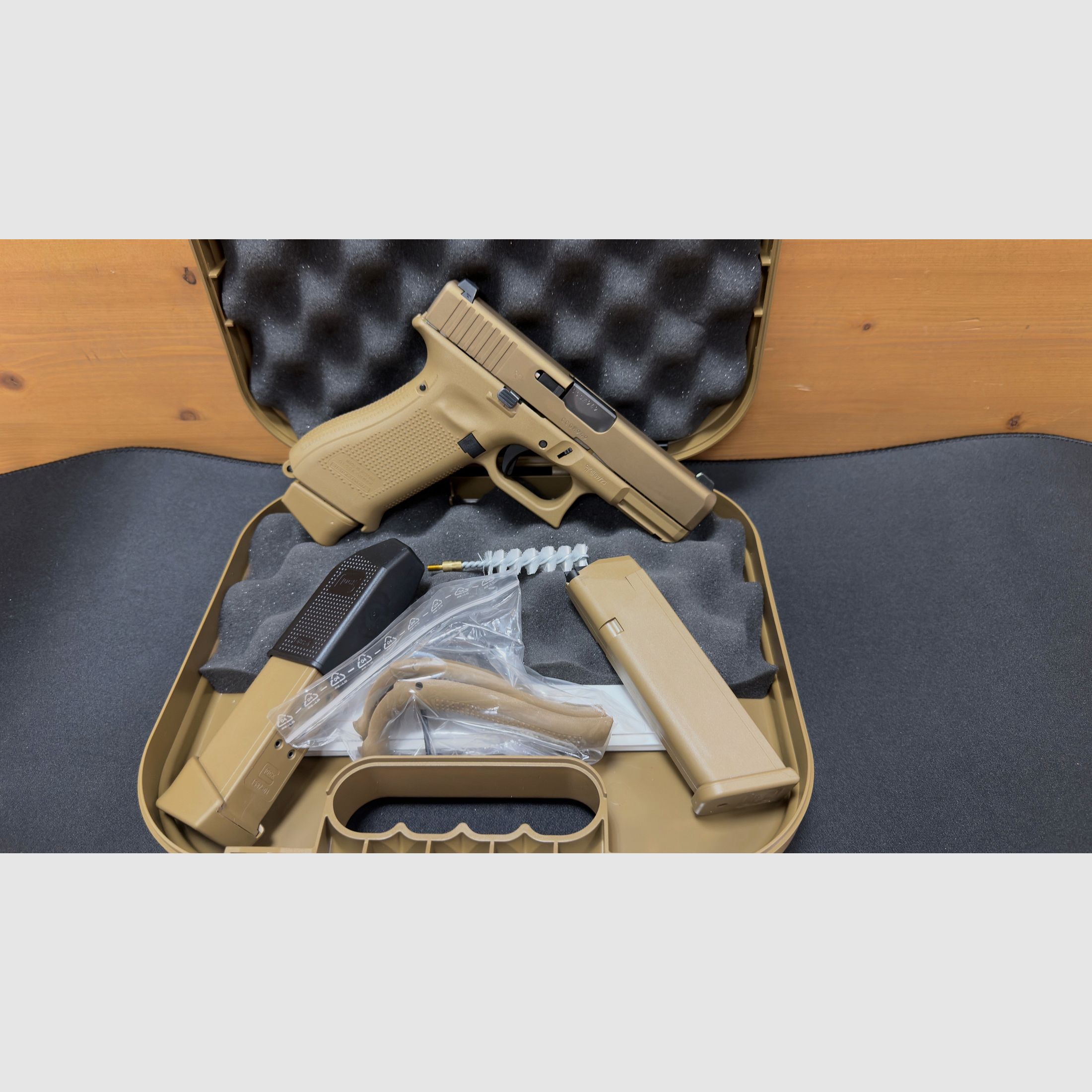 Glock 19X Coyote 9x19 - Komplettpaket