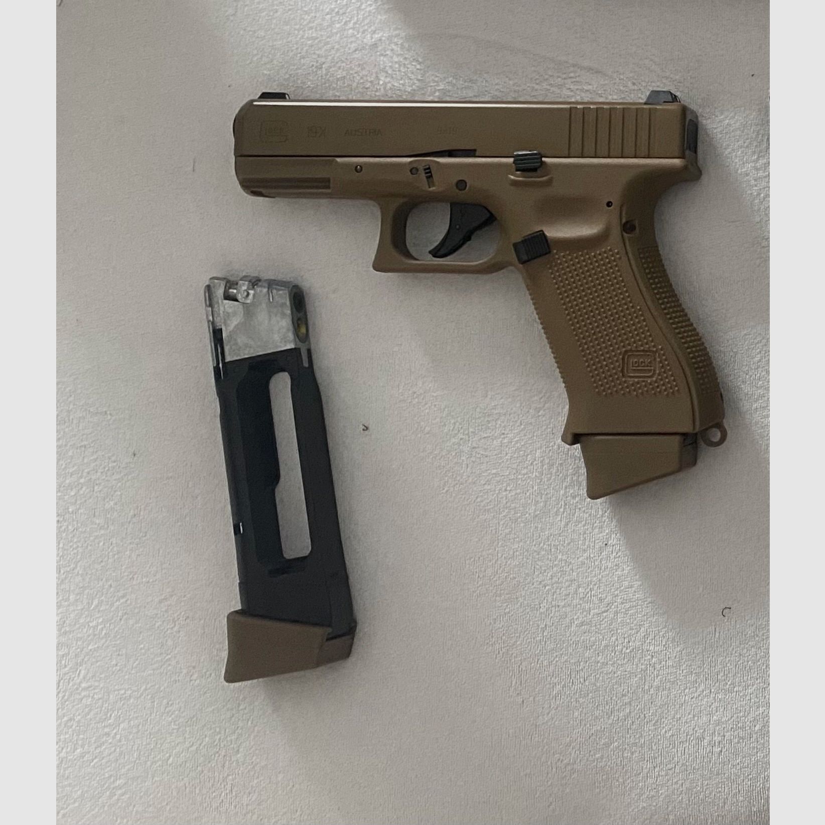 Umarex Glock 19X  GBB Coyote