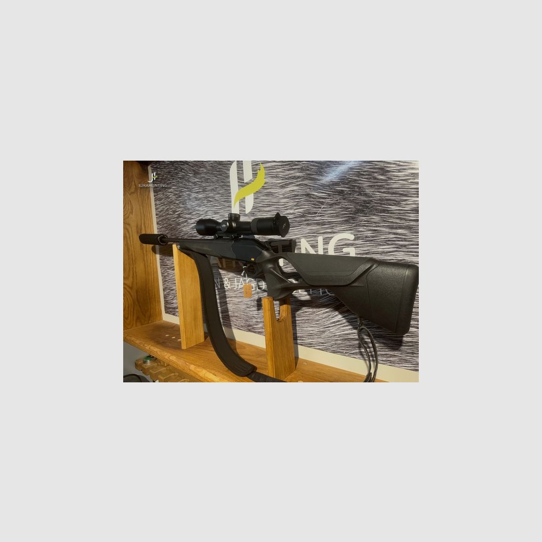 Blaser R8 Ultimate; Blaser B2 2-12x50iC; Jaki Titanium
