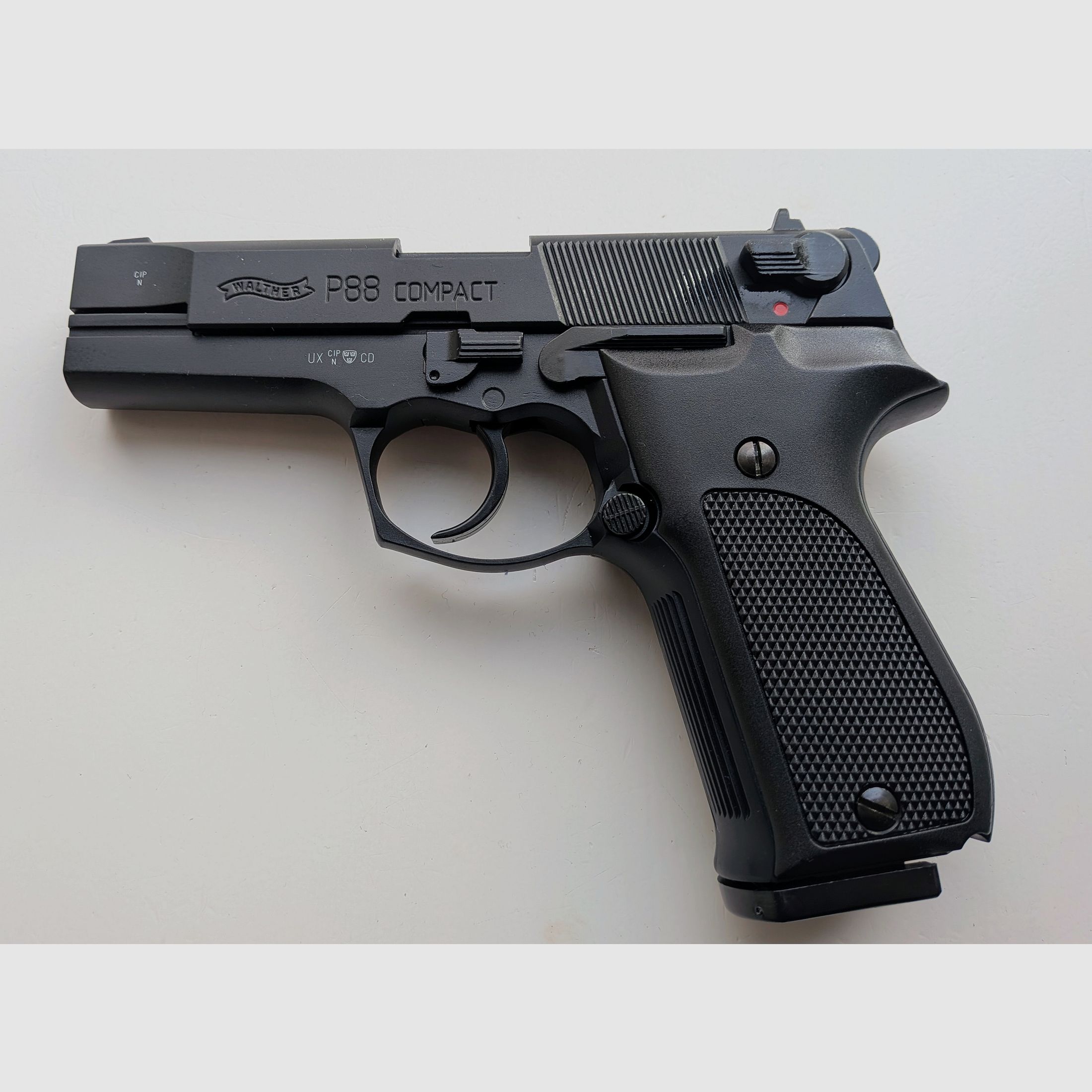 Walther P88 Compact ( P 88 ) Pistolet à blanc 9mm P.A.K++ NEUF++