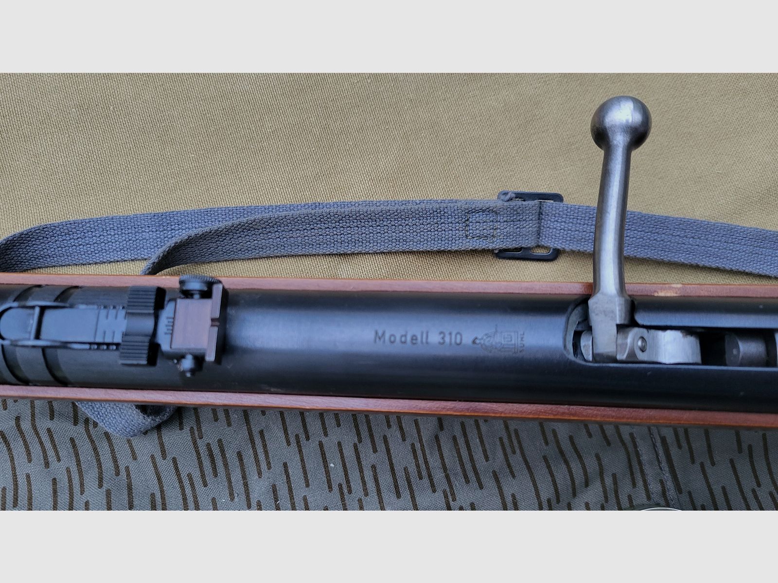 Fusil à air DDR avec chargeur Haenel 310-4 avec sacoche