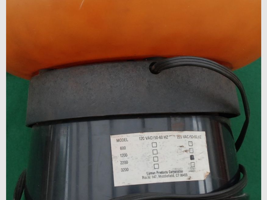 Lyman Tumbler Hülsenpoliergerät 2200 mit Deckel, Bild 4 von 4