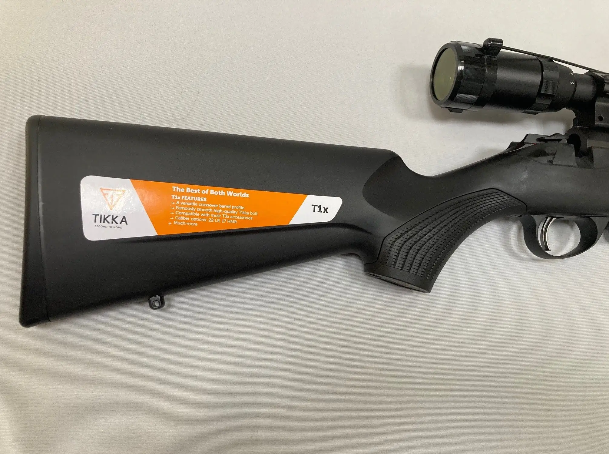 Tikka T1x .17 HMR m/kikkert og lyddæmper, billede 6 af 8
