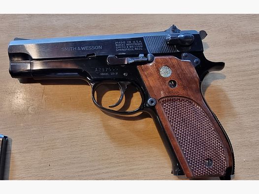 Smith & Wesson Mod. 39-2 im Kaliber 9mm