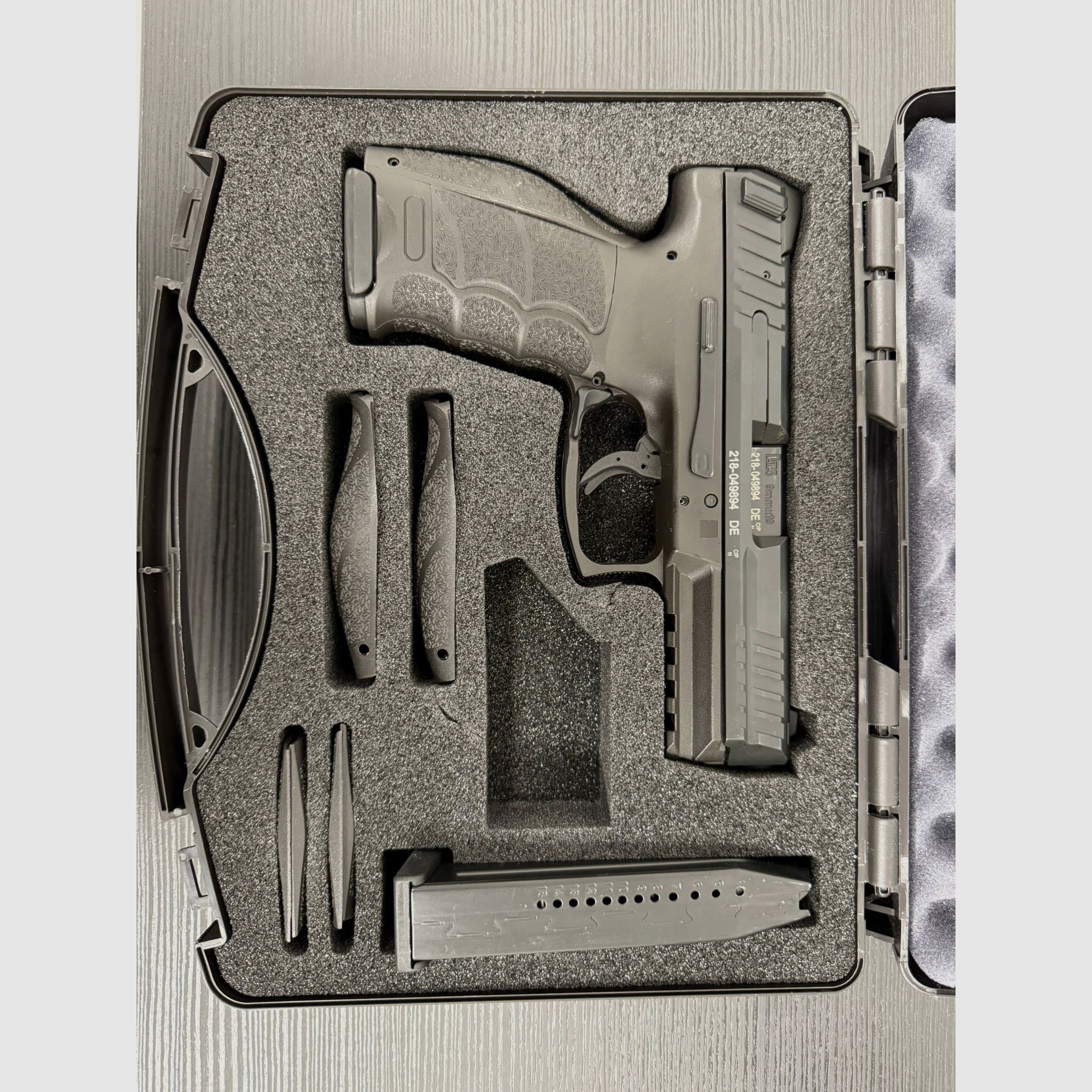 Heckler & Koch HK SFP9 SF Paddle Release 9x19mm 9mm Luger