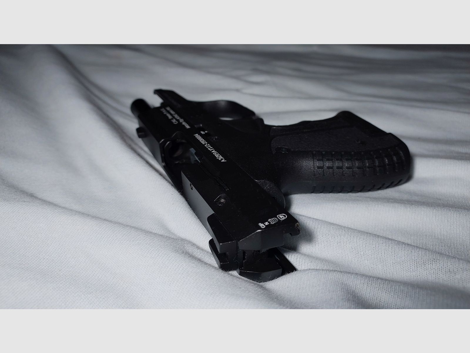 Zoraki M 906 - P blank firing pistol 9mm P.A.K. (PTB 1099) NEW!